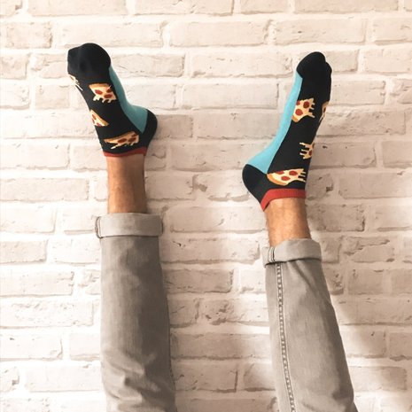 Pizza sneaker one size